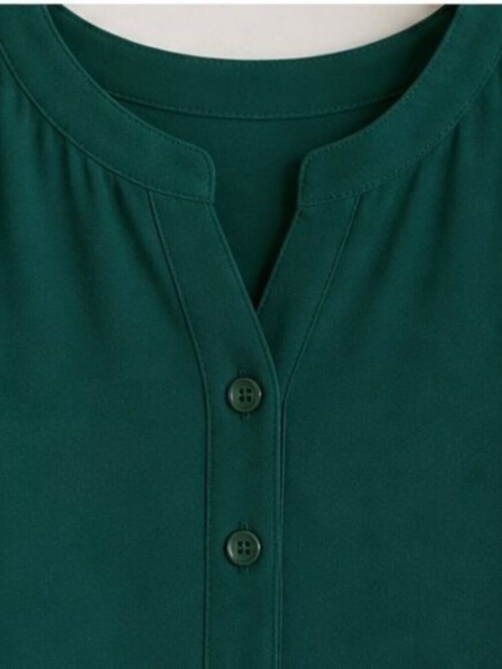 Emerald Ruffle Blouse - Picture 4 of 6